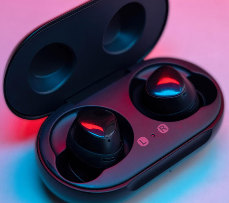 Unraveling Audio Excellence: The 5 Best AirPods in January 2023